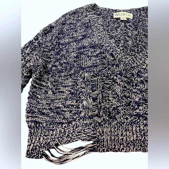 Wildfox Distressed Sweater Women S Blue White Knit V-neck Cropped - Picture 5 of 8